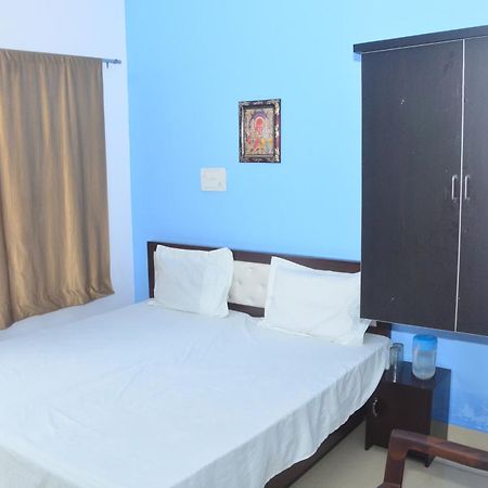 Hotel Chandrasha Villa Ayodhya Dham Ram Mandir 600 Meter Exteriér fotografie