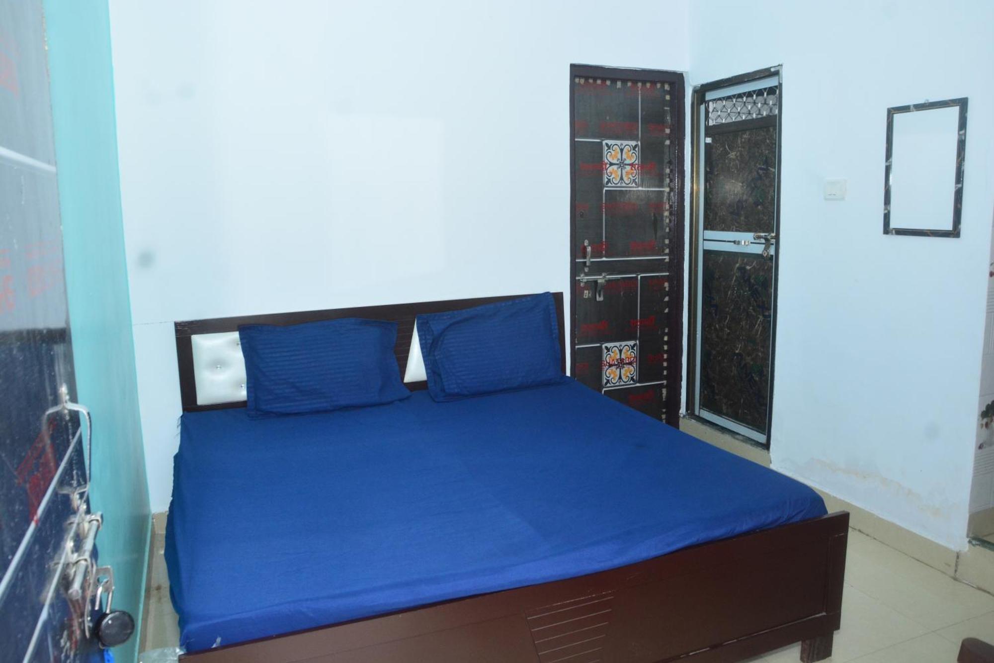 Hotel Chandrasha Villa Ayodhya Dham Ram Mandir 600 Meter Exteriér fotografie