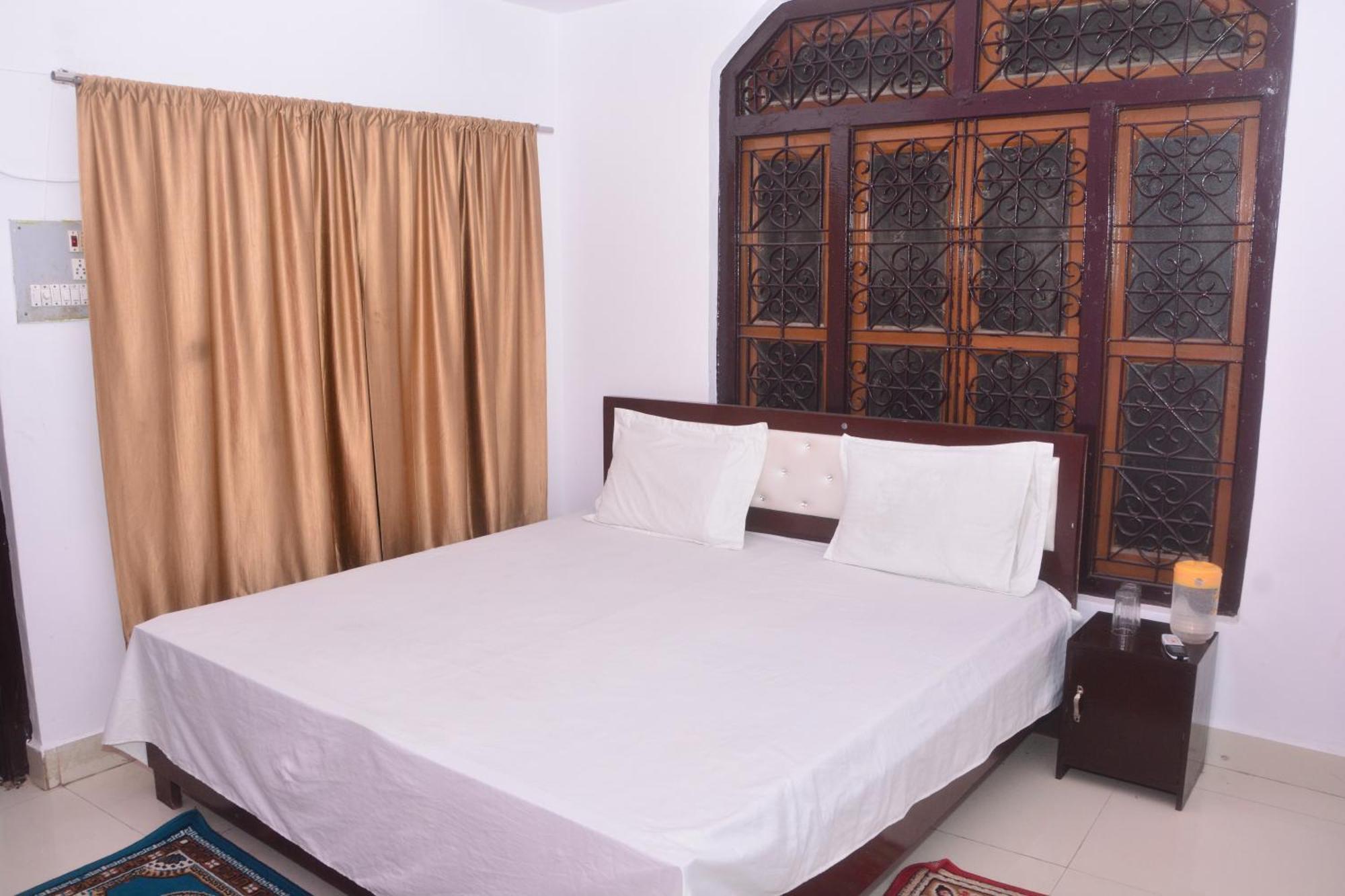 Hotel Chandrasha Villa Ayodhya Dham Ram Mandir 600 Meter Exteriér fotografie